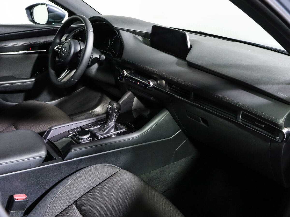 Mazda 3 с пробегом — 2019 год. Фото: #8