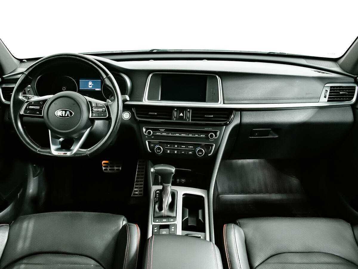 Kia Optima с пробегом — 2018 год. Фото: #8