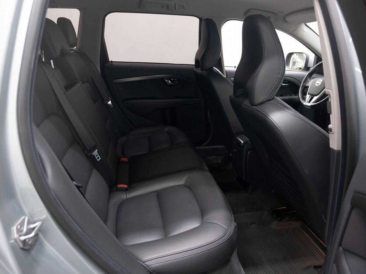 Volvo XC70 с пробегом — 2016 год. Фото: #6
