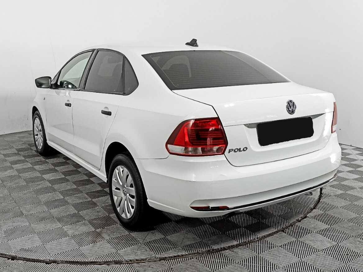 Volkswagen Polo с пробегом — 2019 год. Фото: #6