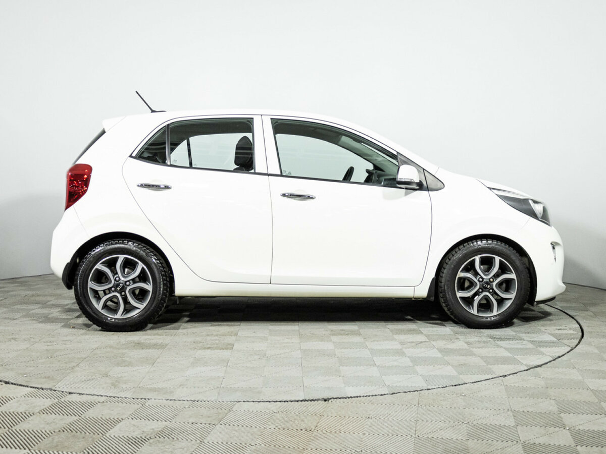 Kia Picanto с пробегом — 2018 год. Фото: #3