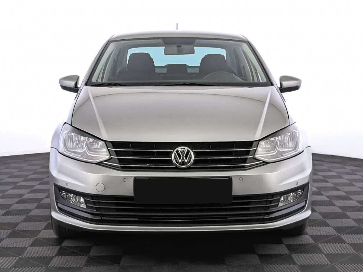 Volkswagen Polo с пробегом — 2020 год. Фото: #1