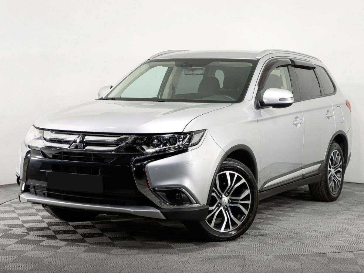 Mitsubishi Outlander с пробегом — 2018 год. Фото: #0