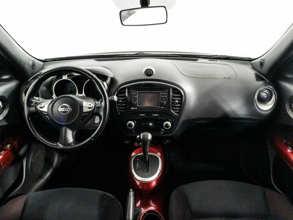 Nissan Juke с пробегом — 2012 год. Фото: #12