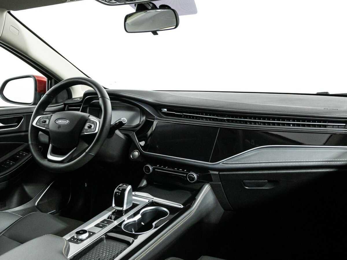 OMODA S5 с пробегом — 2023 год. Фото: #8