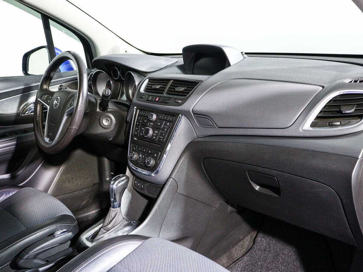 Opel Mokka с пробегом — 2014 год. Фото: #8