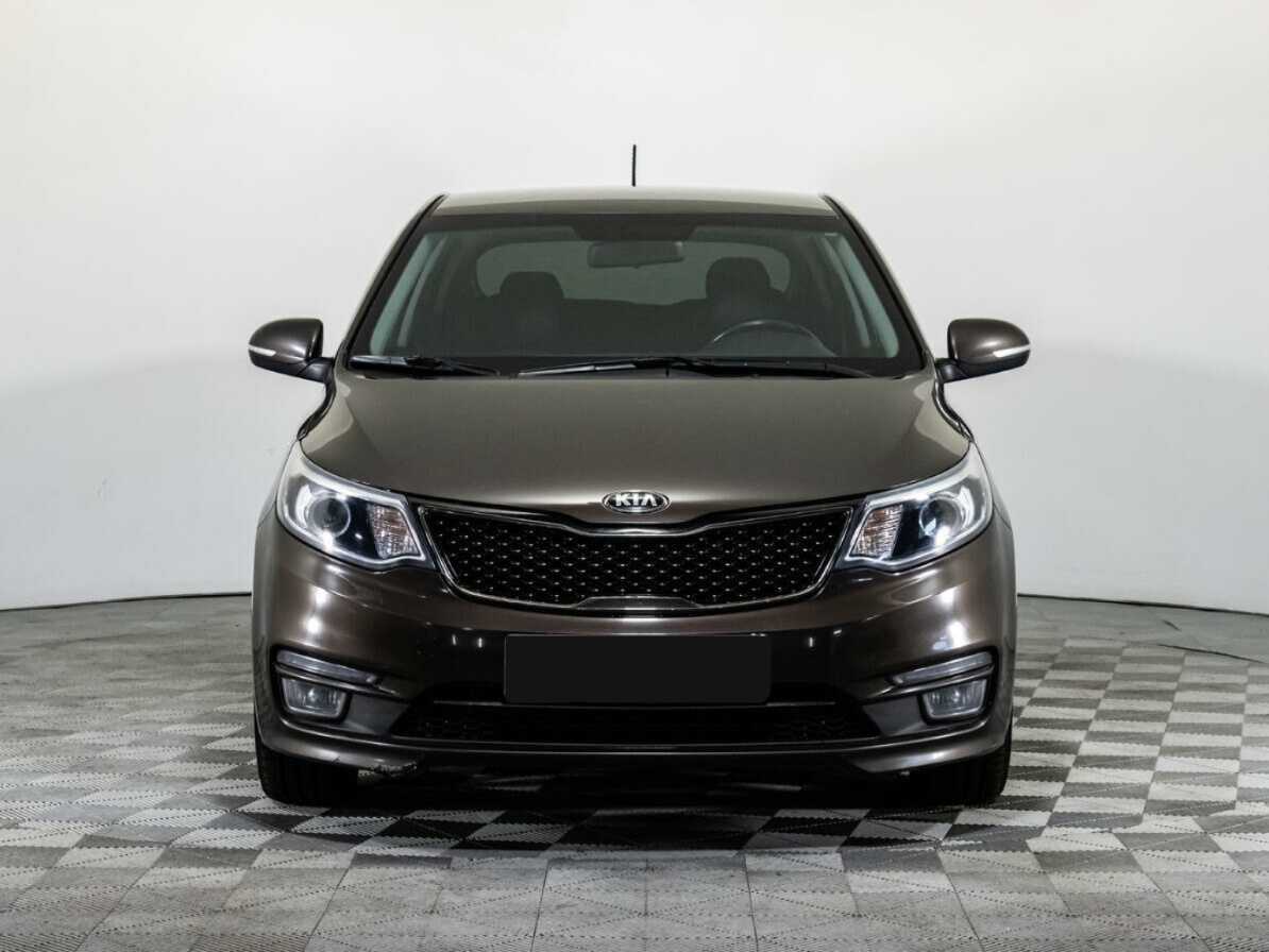 Kia Rio с пробегом — 2016 год. Фото: #1