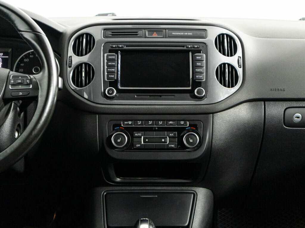 Volkswagen Tiguan с пробегом — 2014 год. Фото: #13