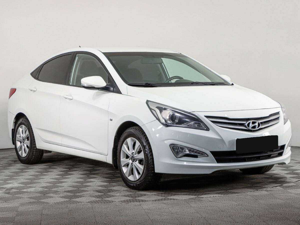 Hyundai Solaris с пробегом — 2016 год. Фото: #2