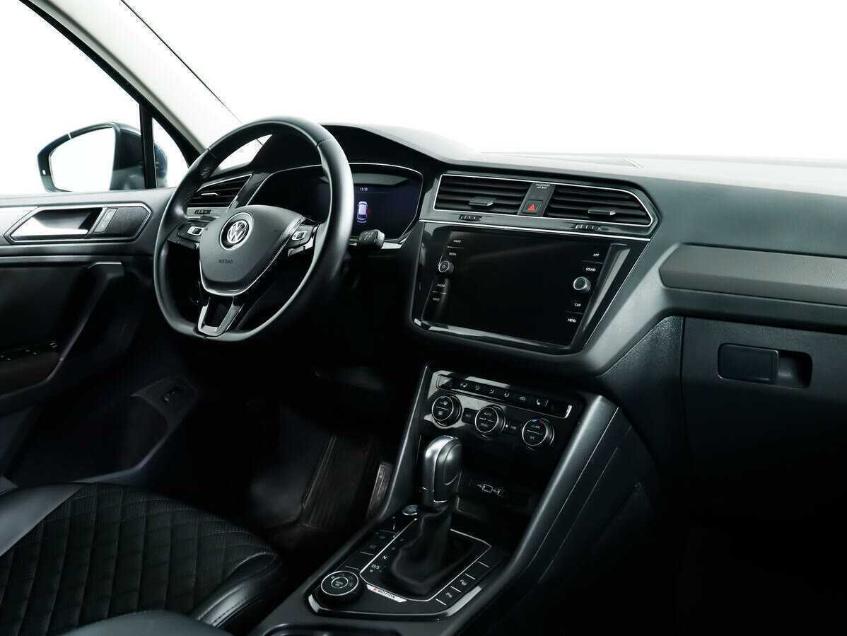 Volkswagen Tiguan с пробегом — 2018 год. Фото: #8