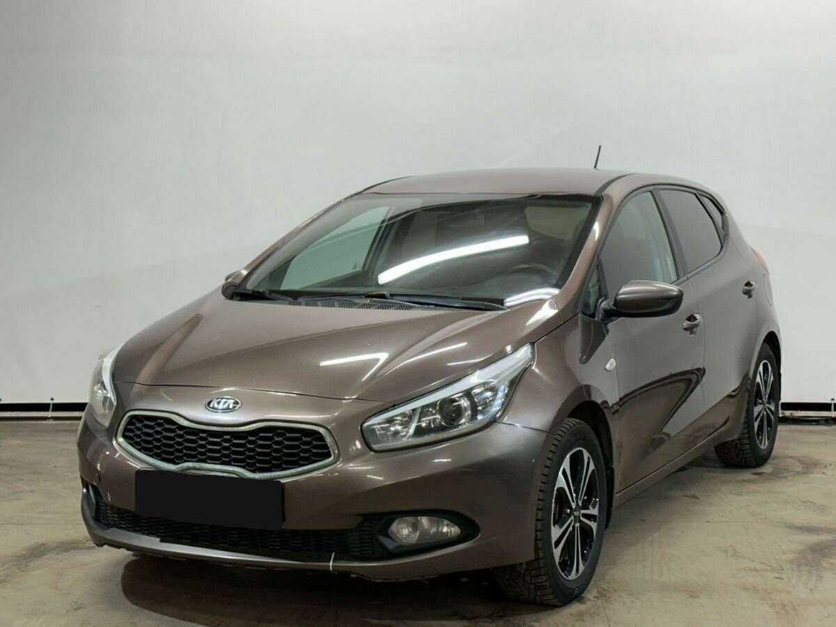 Kia Ceed с пробегом — 2013 год. Посмотреть фото