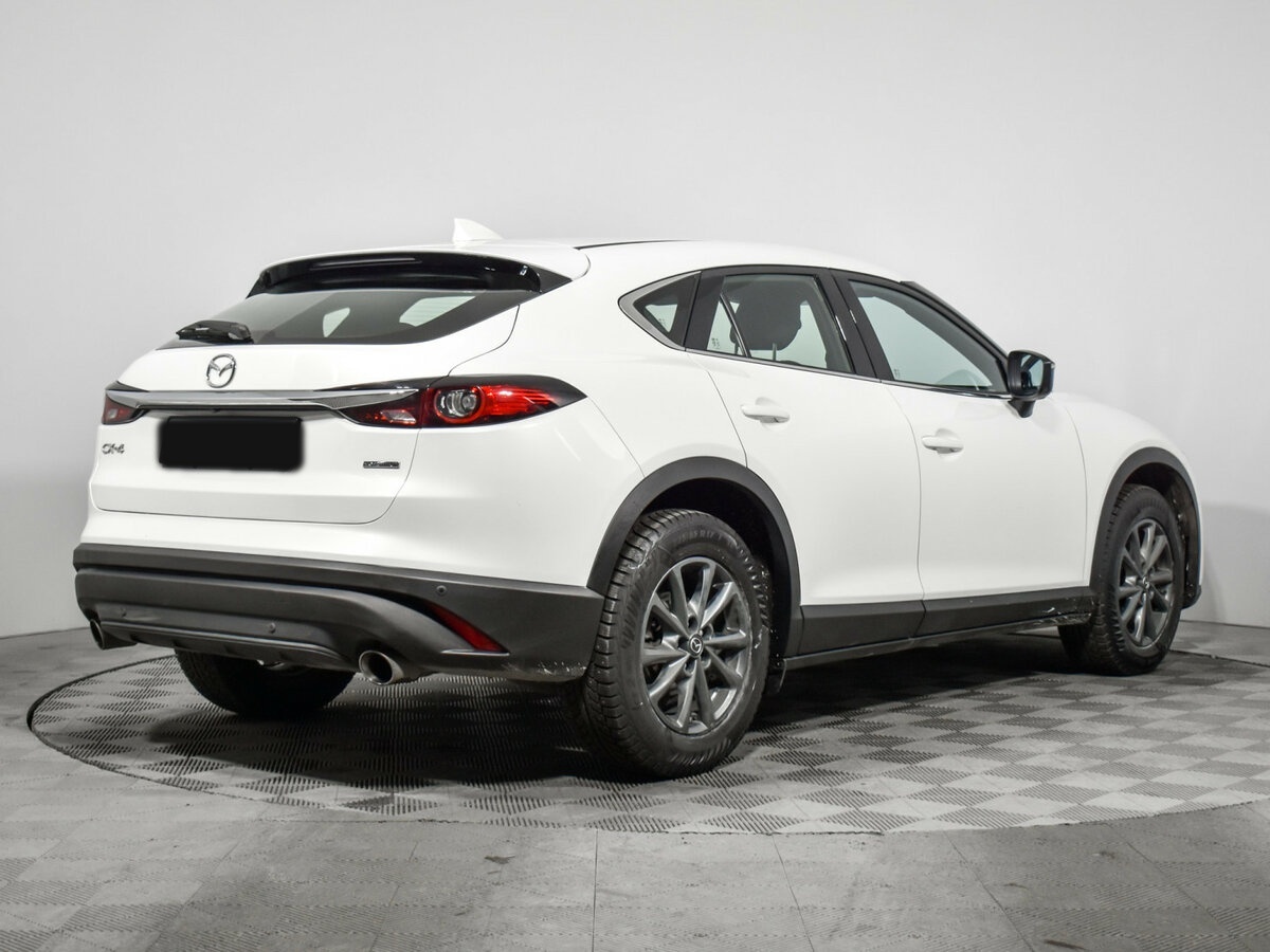 Mazda CX-4 с пробегом — 2022 год. Фото: #4