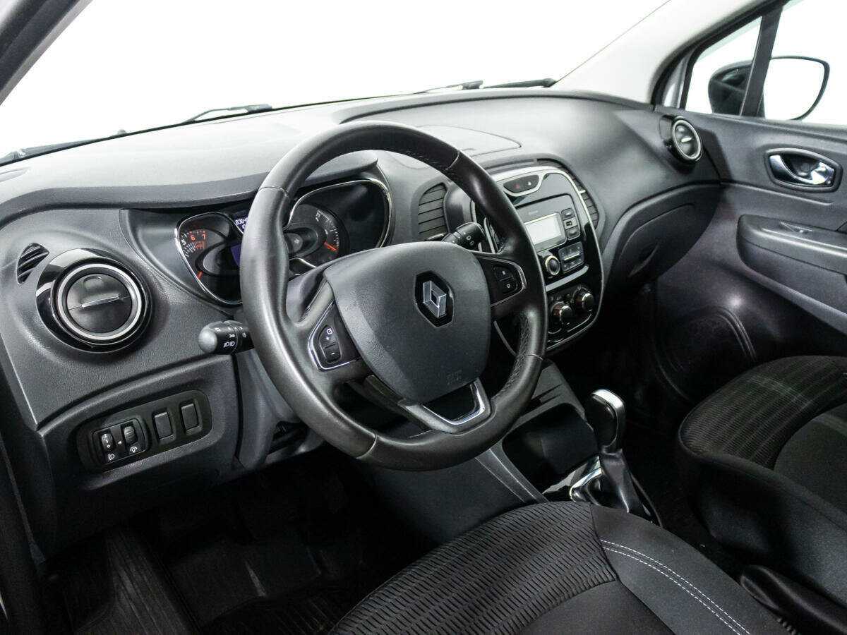 Renault Kaptur с пробегом — 2017 год. Фото: #10