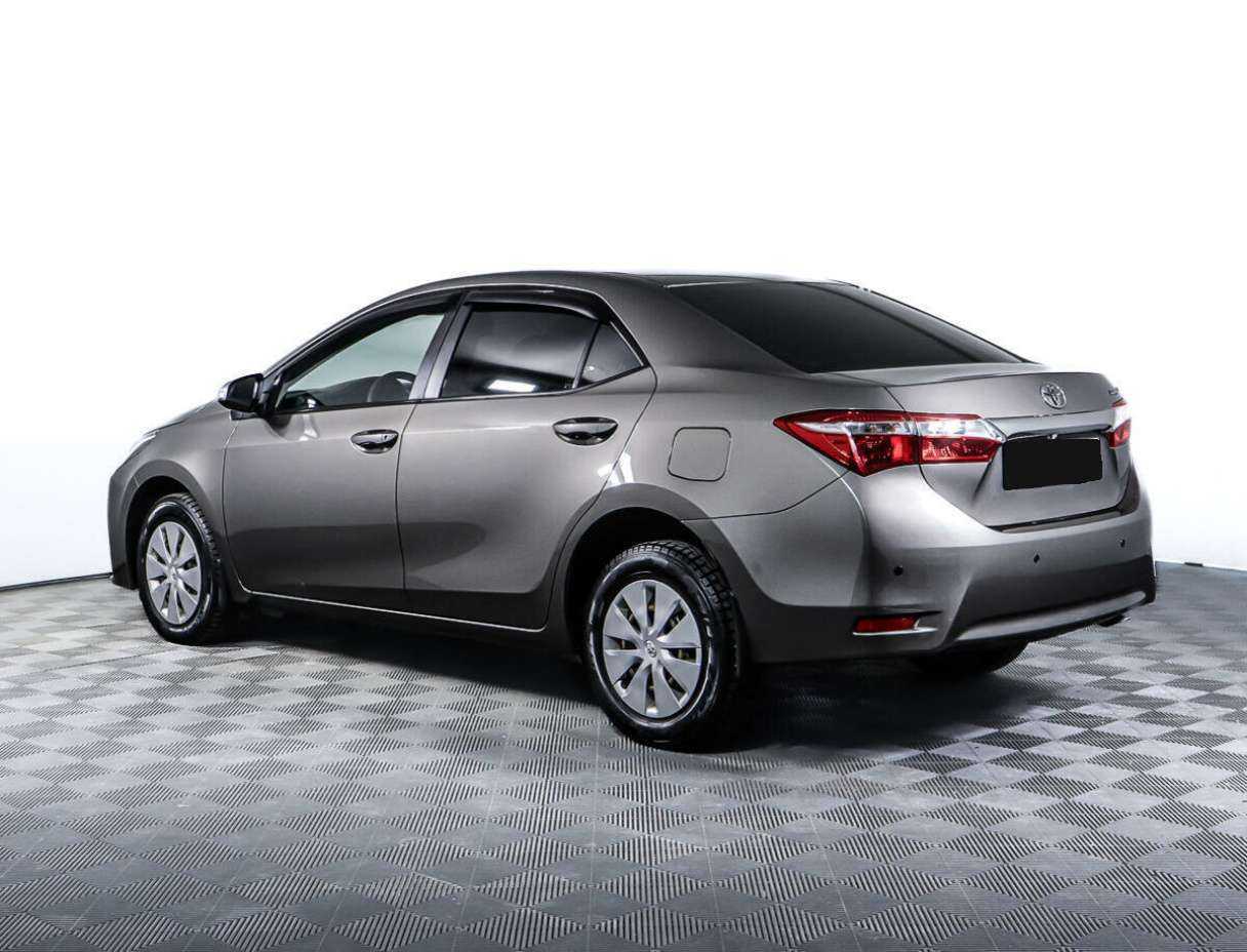 Toyota Corolla с пробегом — 2016 год. Фото: #6