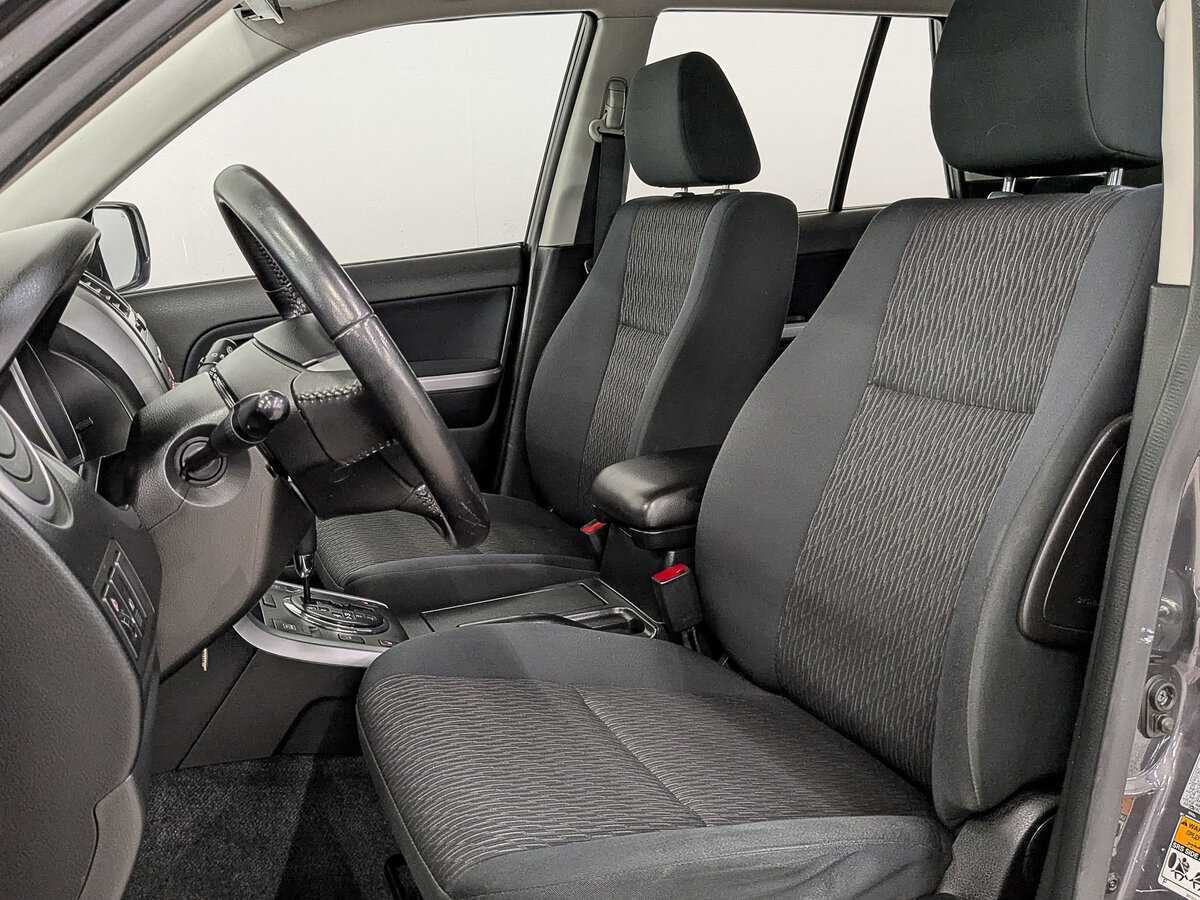 Suzuki Grand Vitara с пробегом — 2013 год. Фото: #19