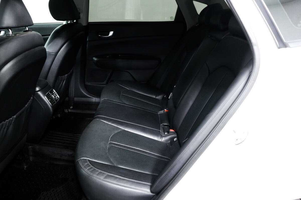 Kia Optima с пробегом — 2016 год. Фото: #11