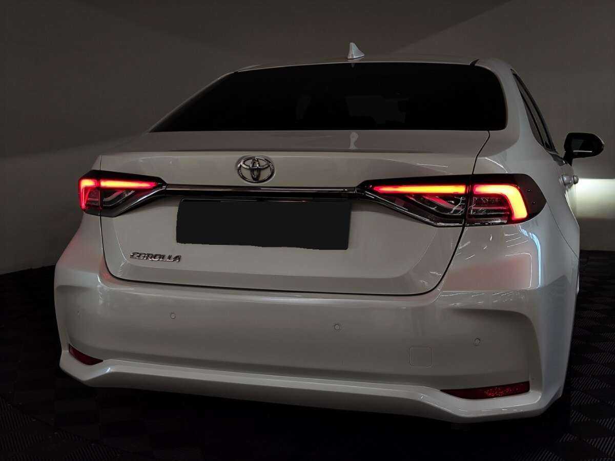Toyota Corolla с пробегом — 2019 год. Фото: #25