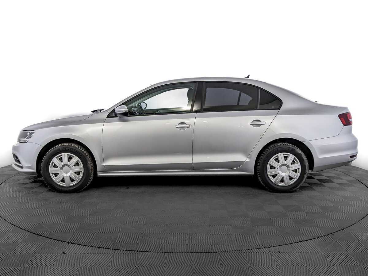 Volkswagen Jetta с пробегом — 2016 год. Фото: #7