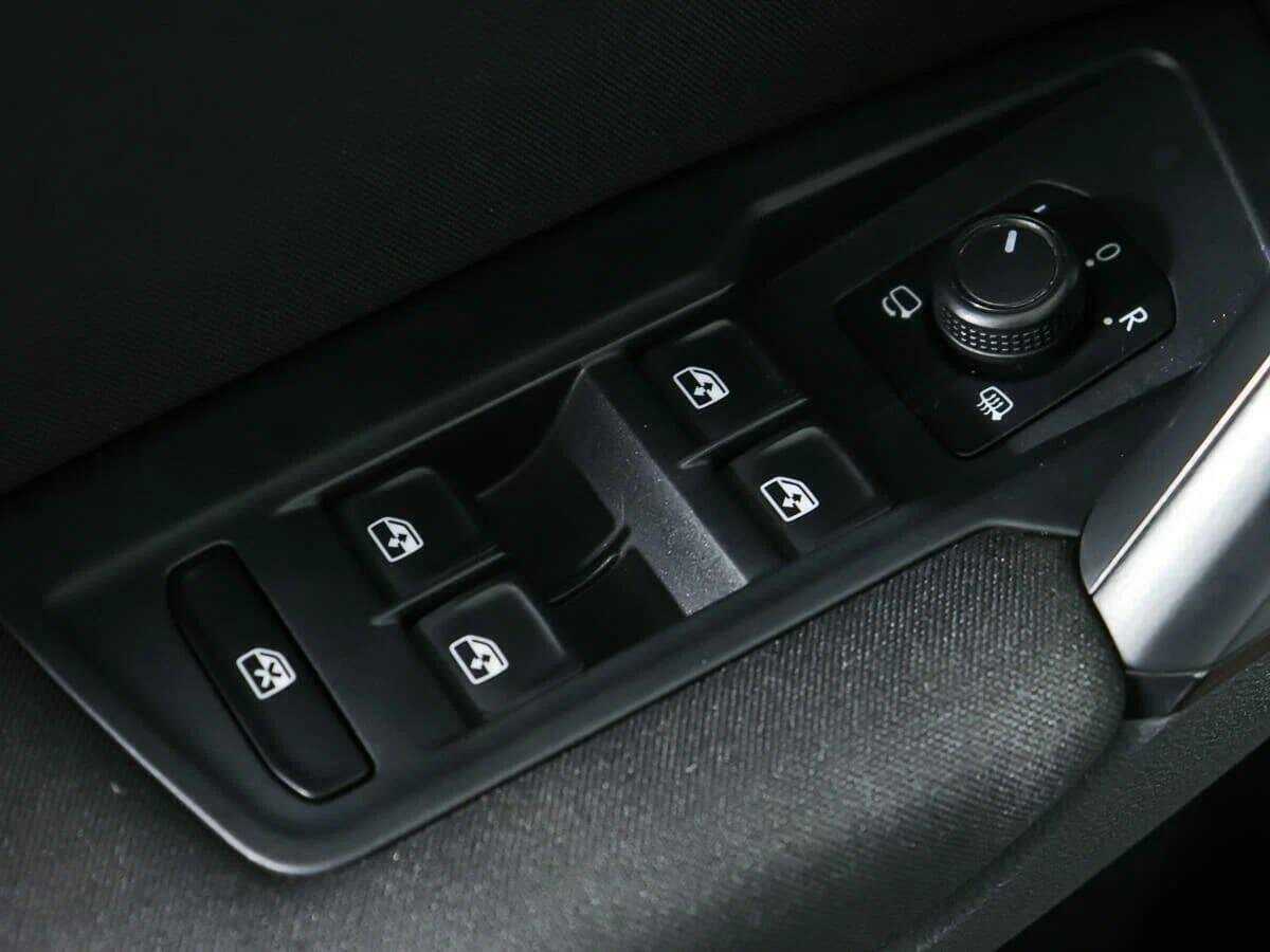 Volkswagen Tiguan с пробегом — 2018 год. Фото: #19