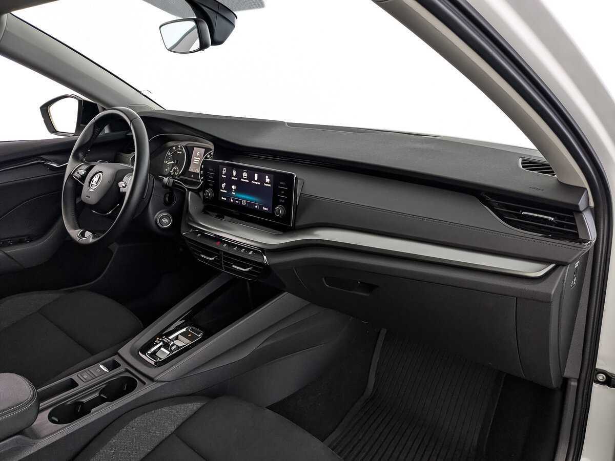 Skoda Octavia с пробегом — 2021 год. Фото: #8