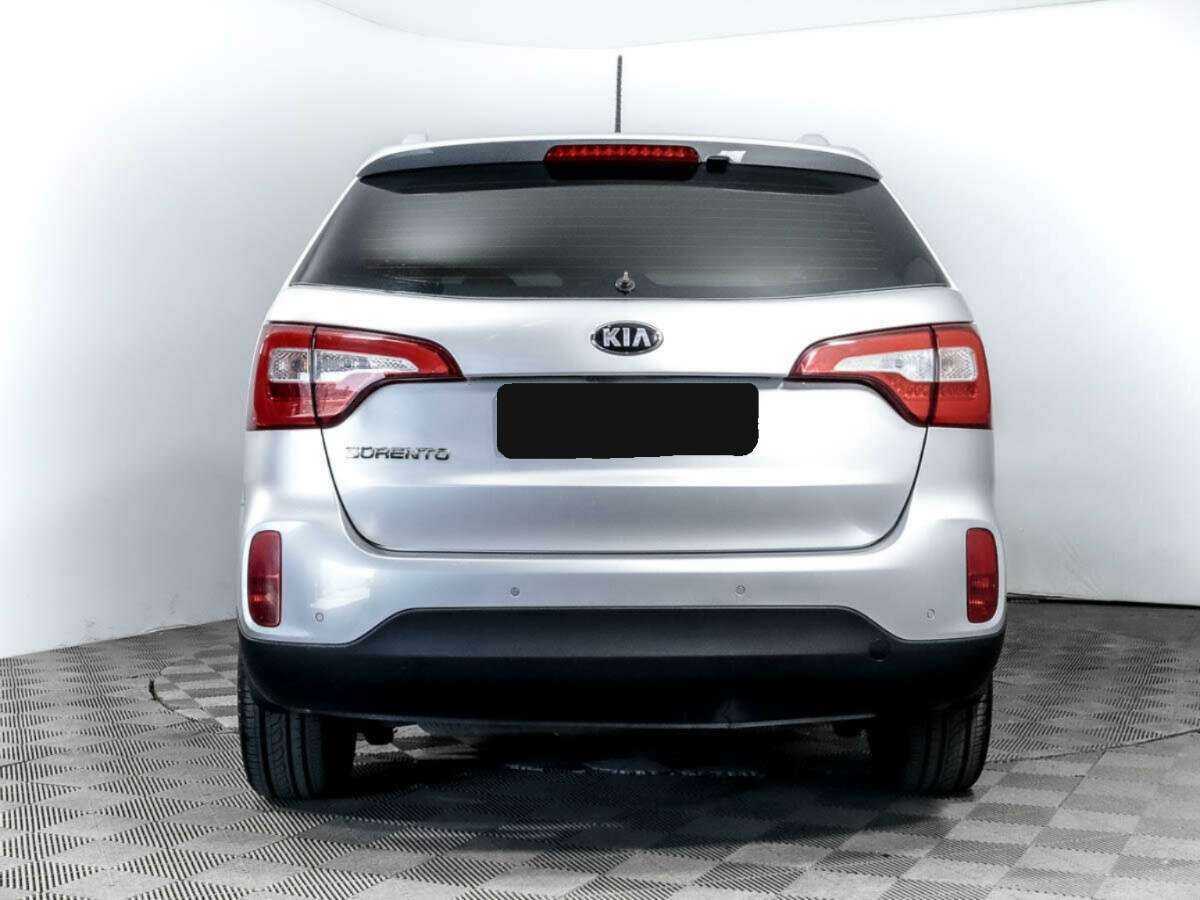 Kia Sorento с пробегом — 2014 год. Фото: #4
