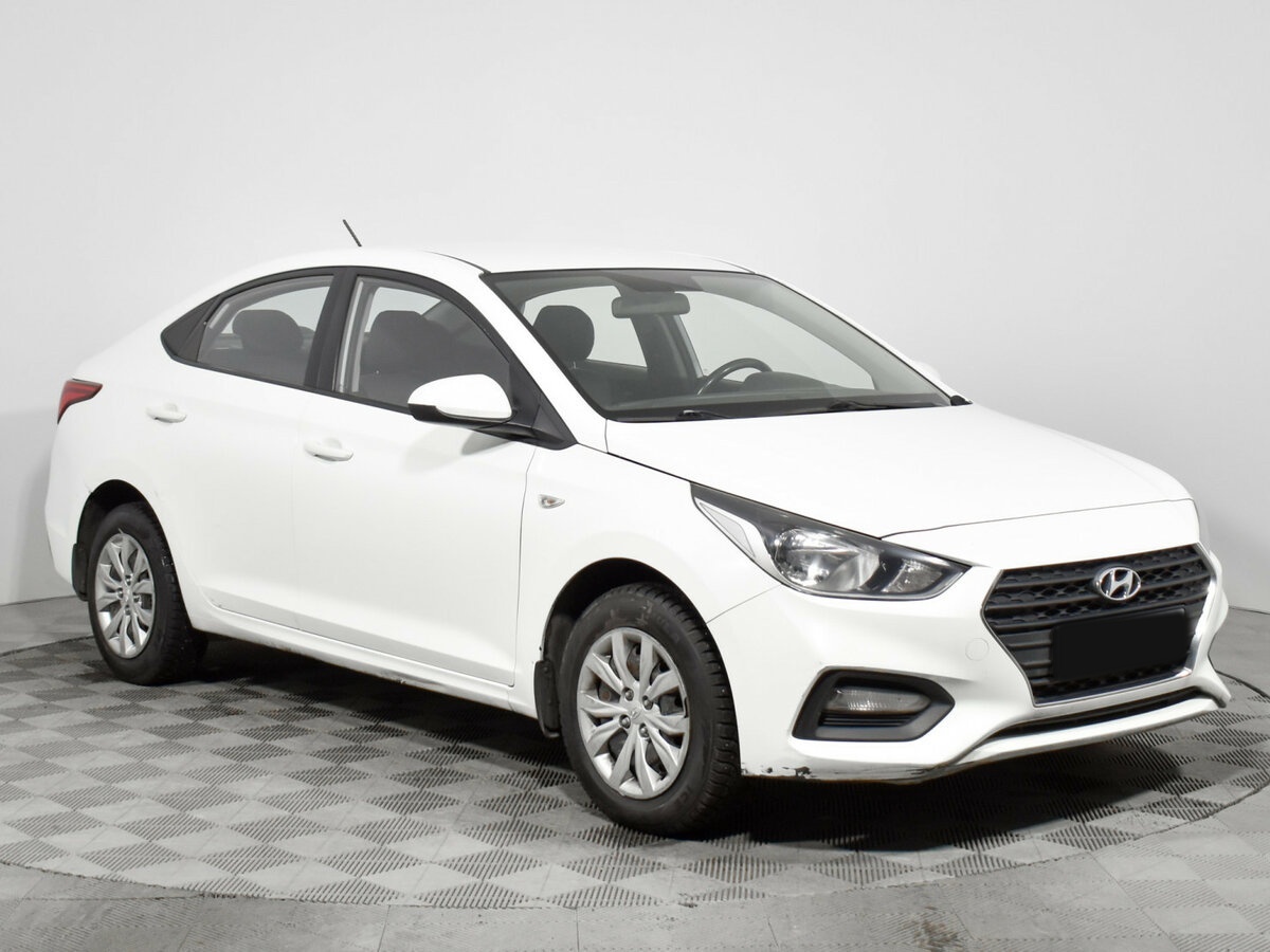 Hyundai Solaris с пробегом — 2018 год. Фото: #2