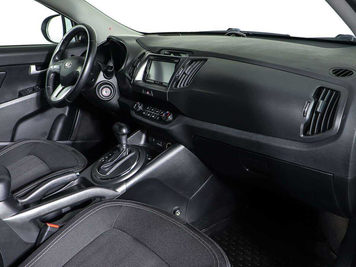 Kia Sportage с пробегом — 2013 год. Фото: #8