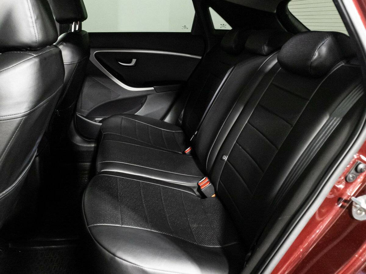 Hyundai i30 с пробегом — 2016 год. Фото: #9