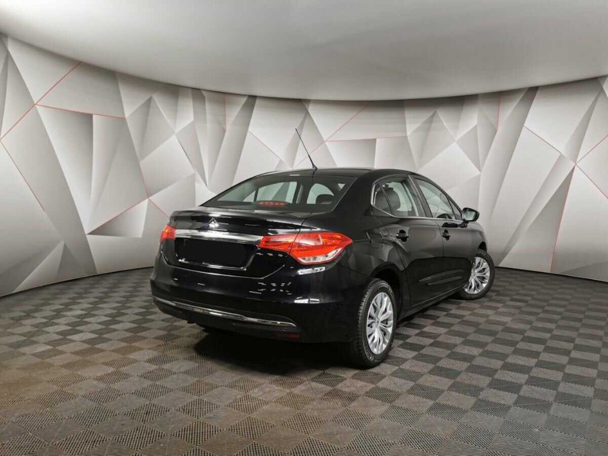 Citroen C4 с пробегом — 2018 год. Фото: #1