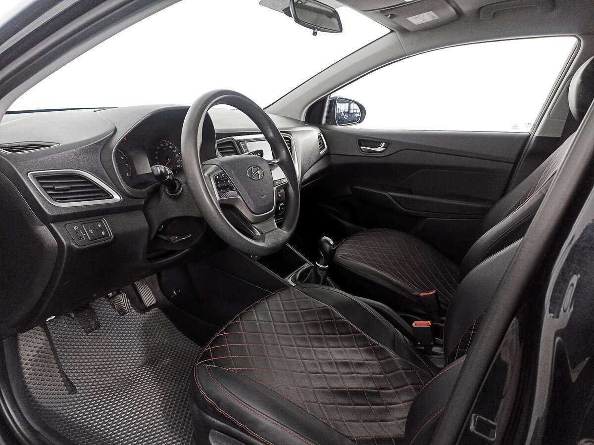 Hyundai Solaris с пробегом — 2018 год. Фото: #13