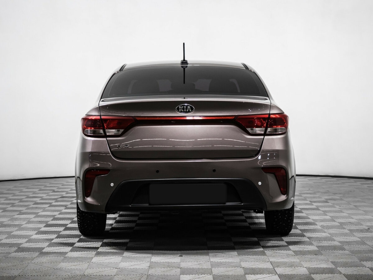 Kia Rio с пробегом — 2019 год. Фото: #4