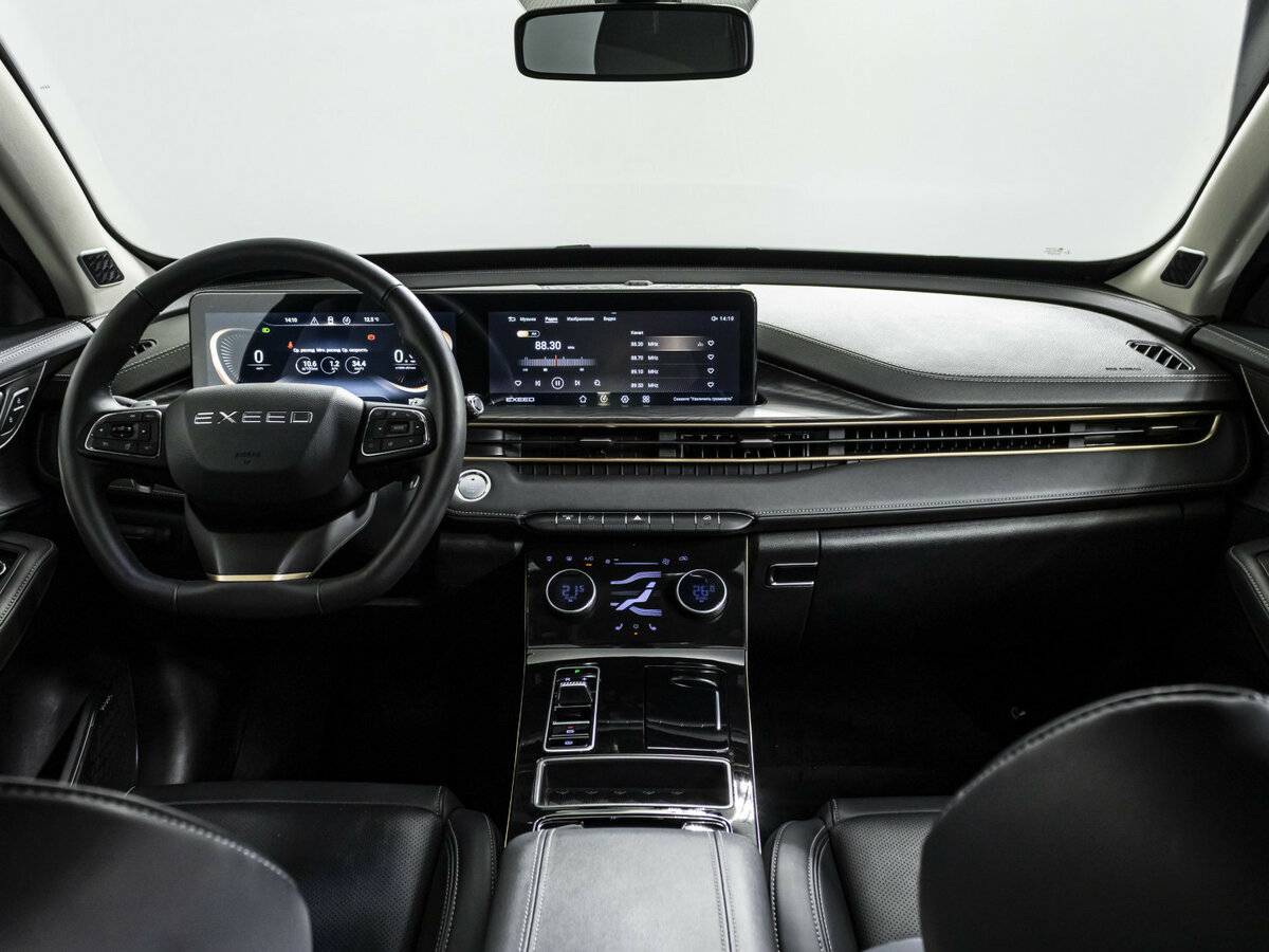 EXEED LX с пробегом — 2023 год. Фото: #10