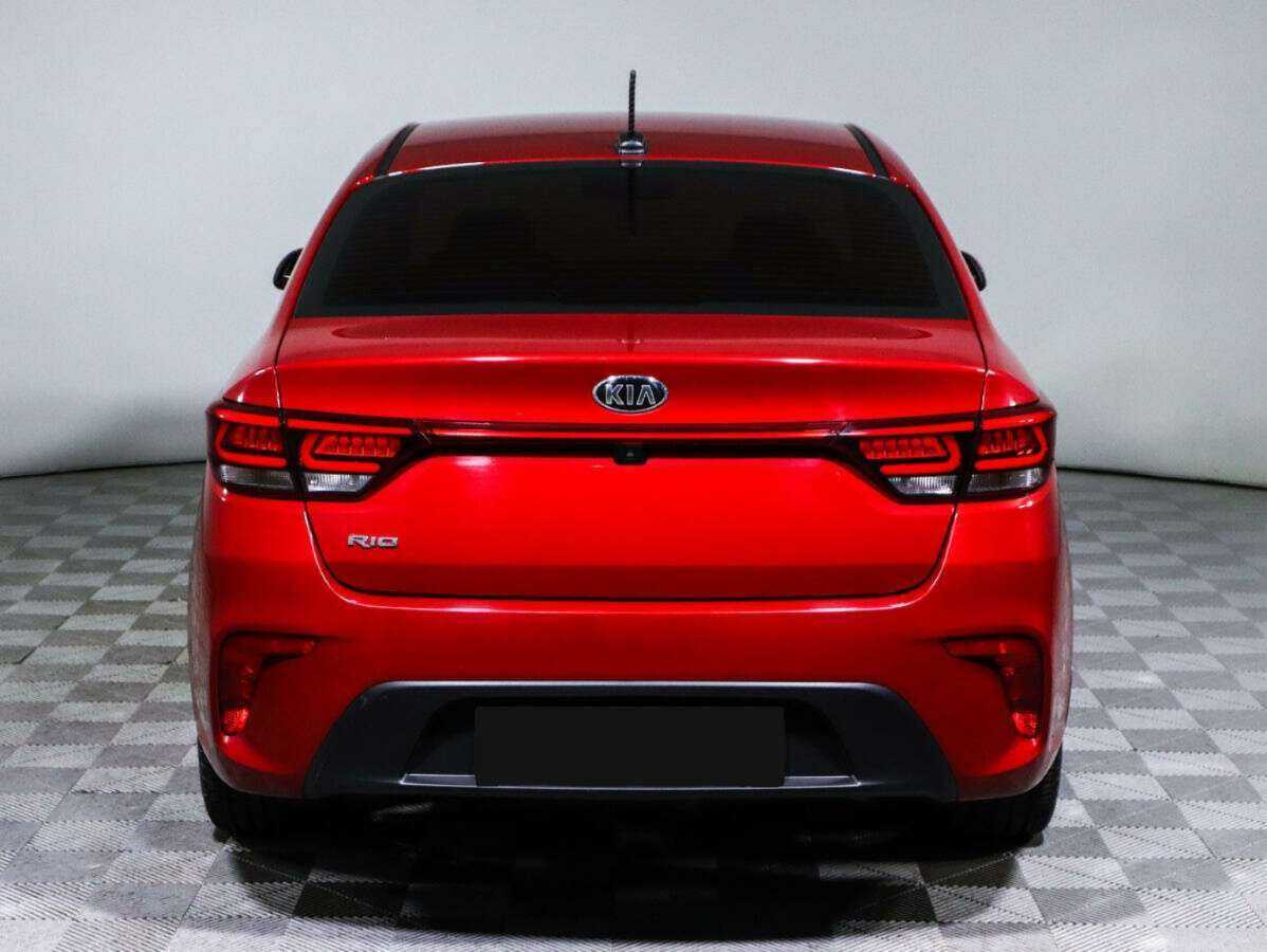 Kia Rio с пробегом — 2020 год. Фото: #4
