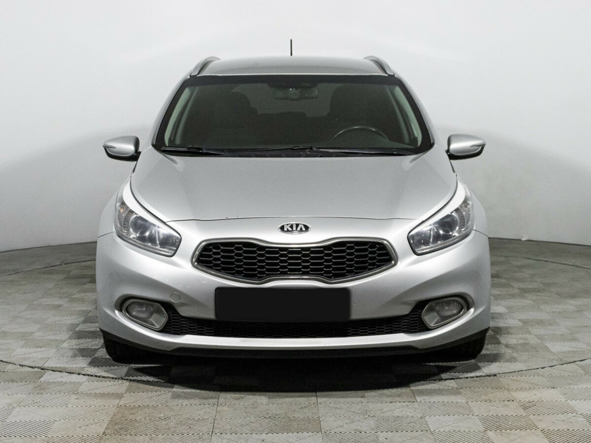 Kia Ceed с пробегом — 2015 год. Фото: #1