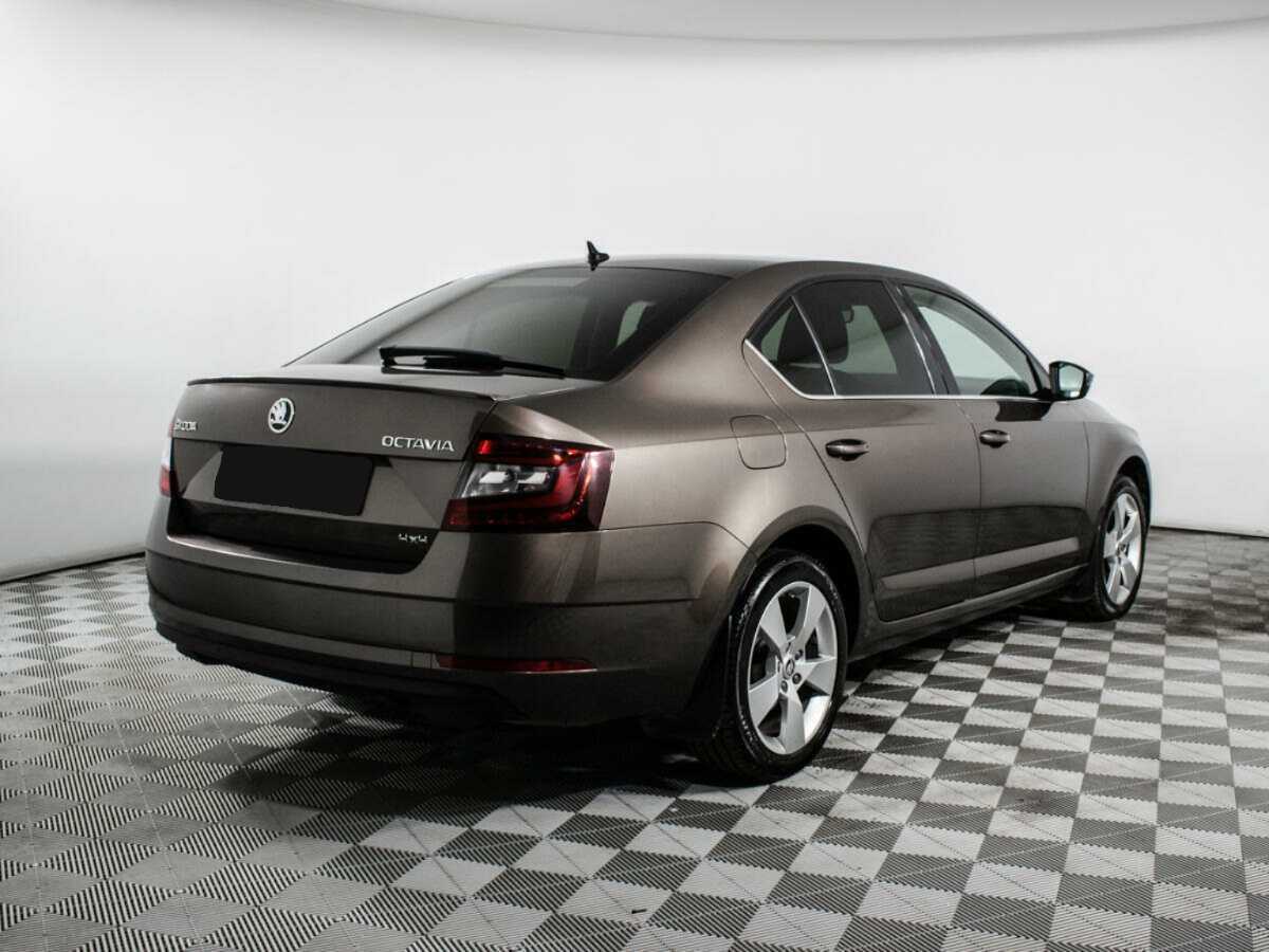 Skoda Octavia с пробегом — 2018 год. Фото: #3