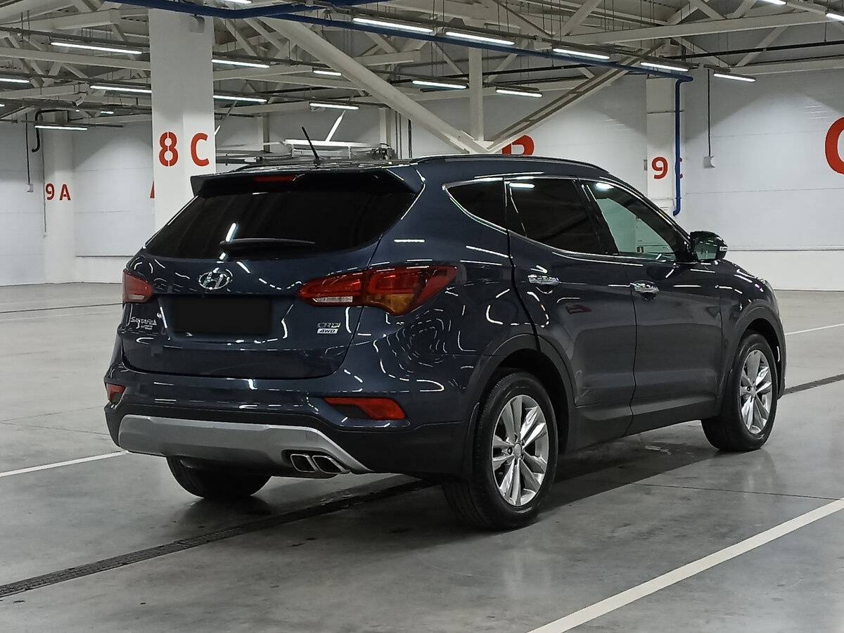 Hyundai Santa Fe с пробегом — 2015 год. Фото: #4