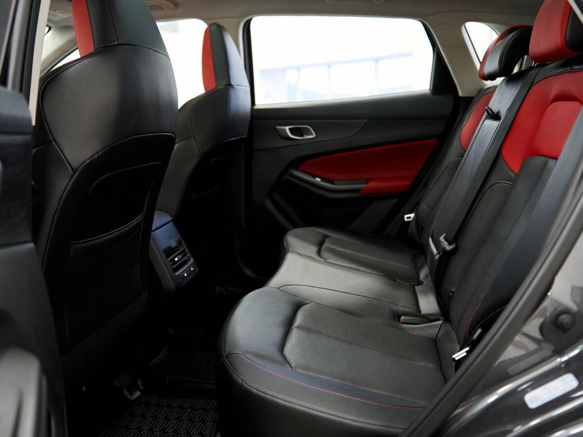 Changan UNI-S (CS55 Plus) с пробегом — 2024 год. Фото: #13