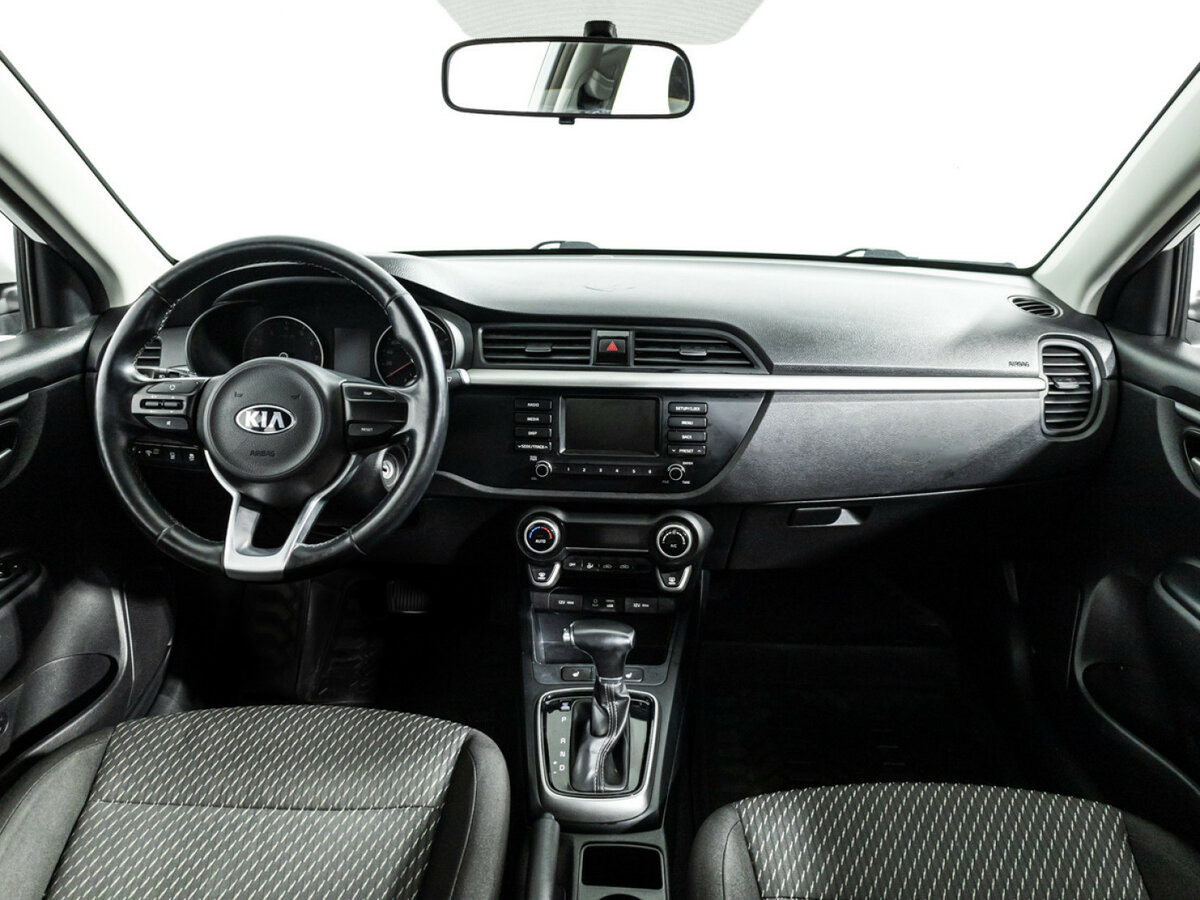 Kia Rio с пробегом — 2018 год. Фото: #12