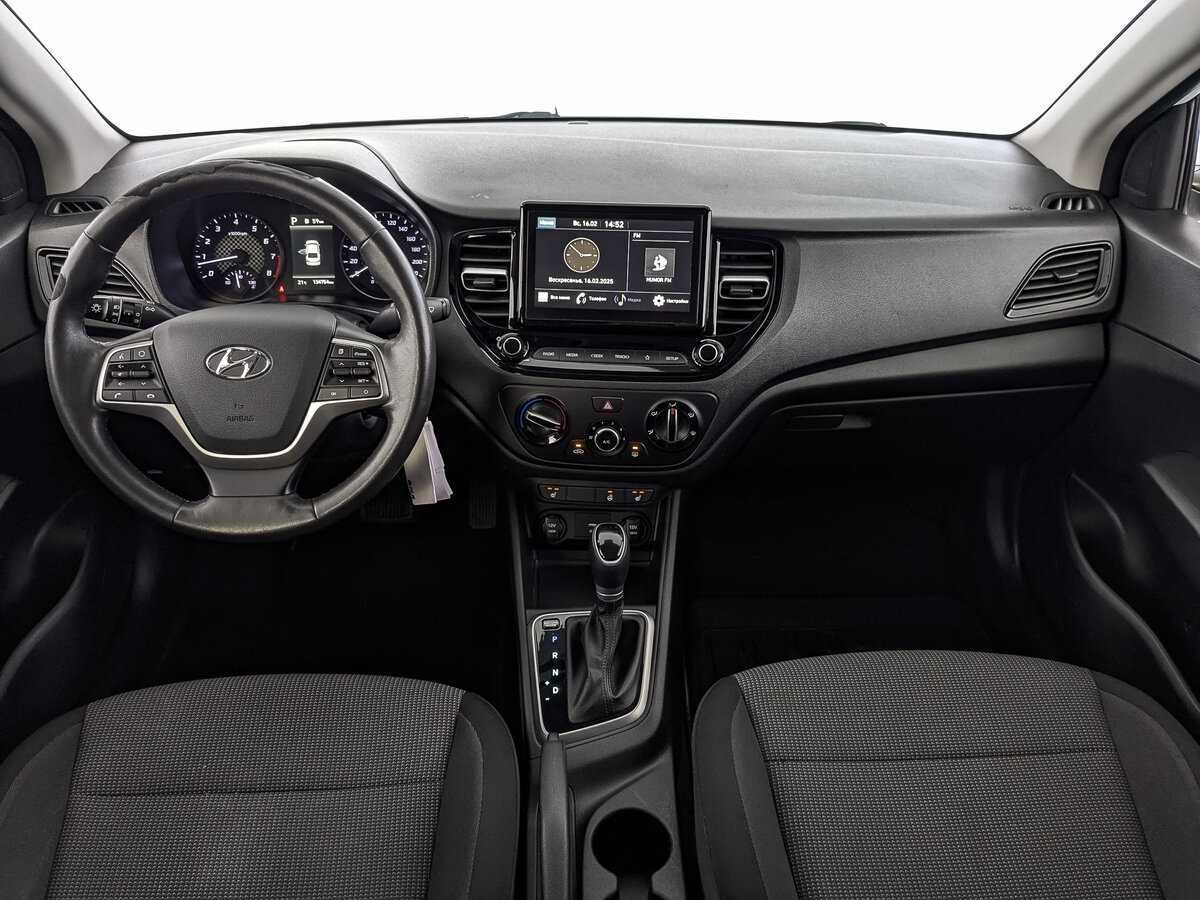 Hyundai Solaris с пробегом — 2020 год. Фото: #11