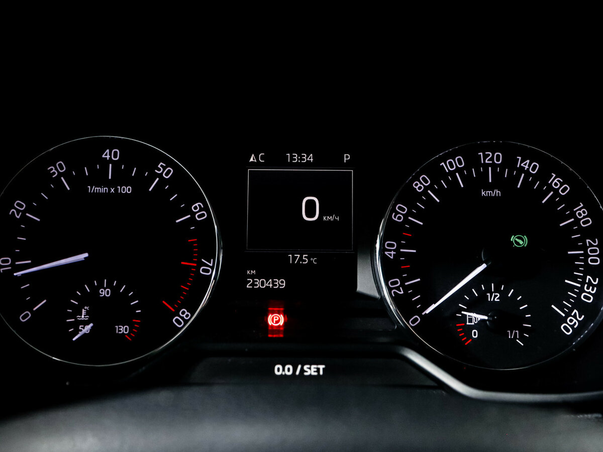 Skoda Octavia с пробегом — 2015 год. Фото: #8