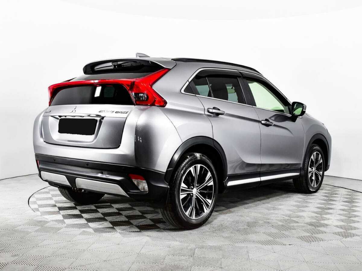 Mitsubishi Eclipse Cross с пробегом — 2018 год. Фото: #4