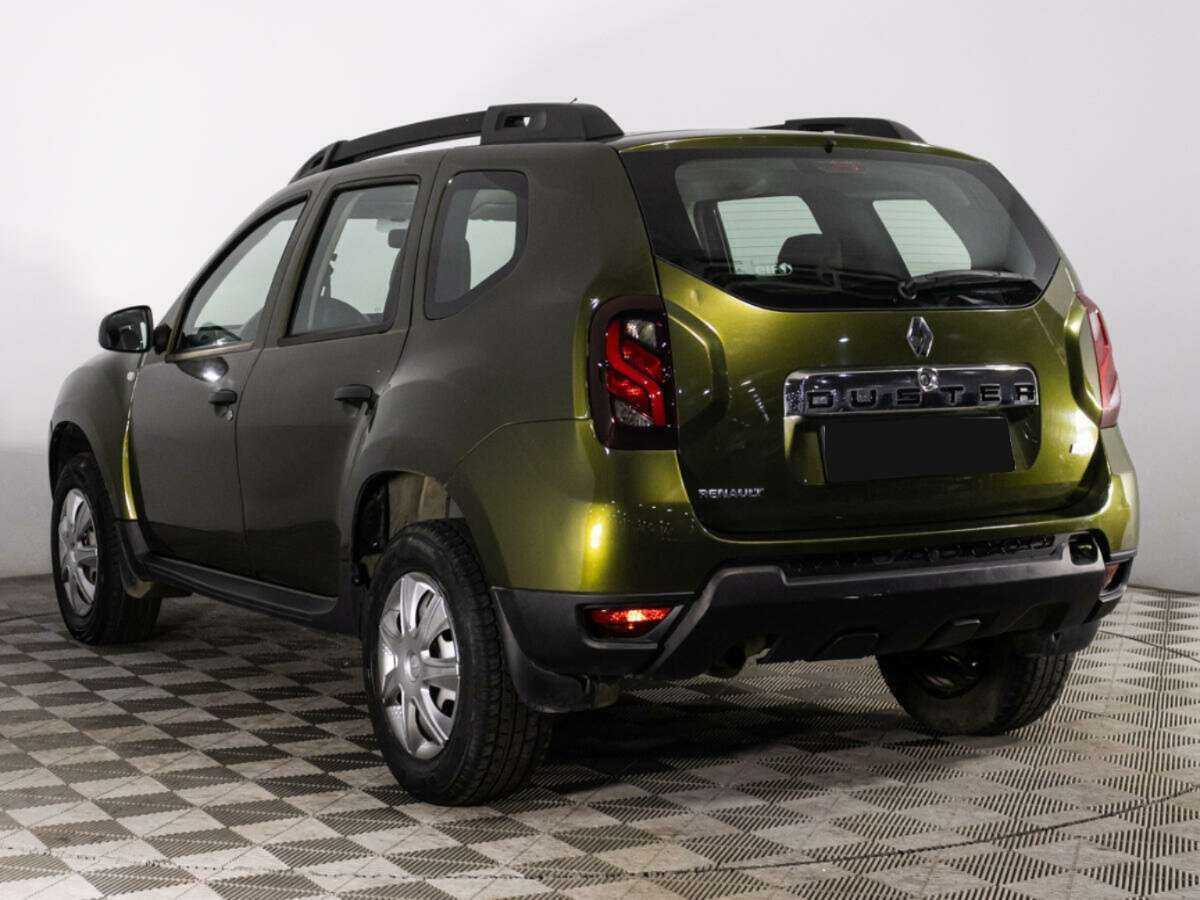 Renault Duster с пробегом — 2015 год. Фото: #6