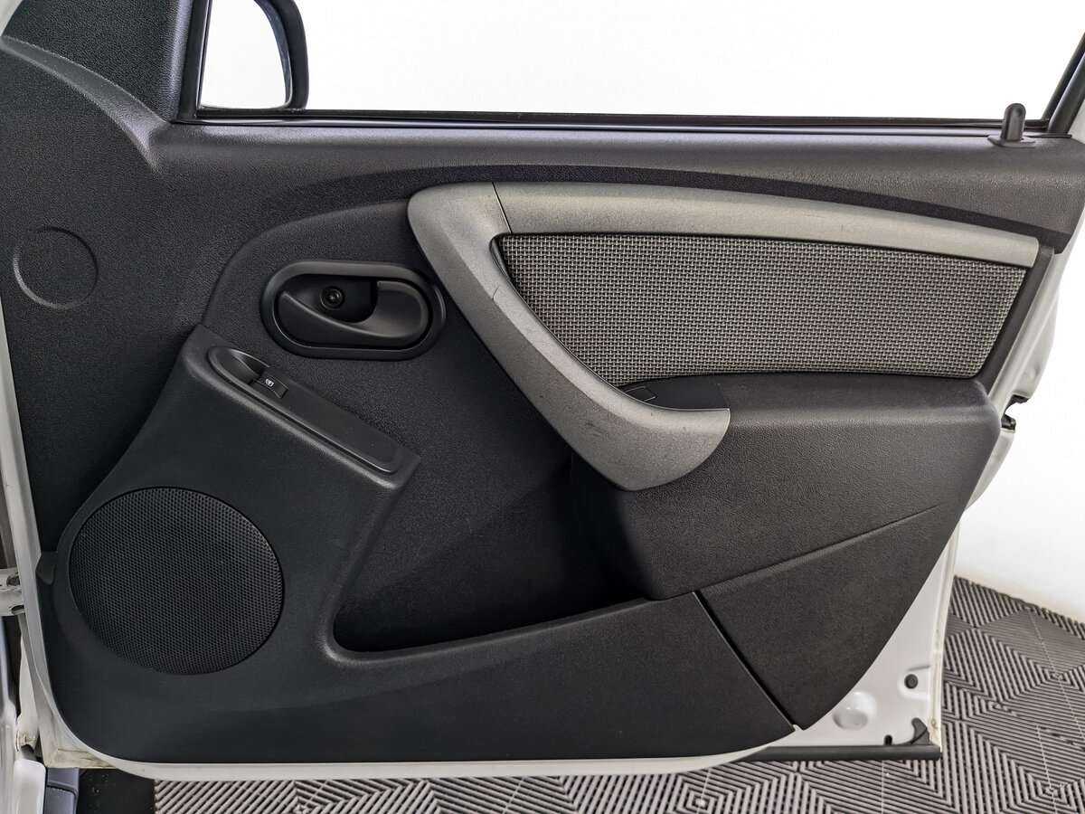 Renault Duster с пробегом — 2016 год. Фото: #23