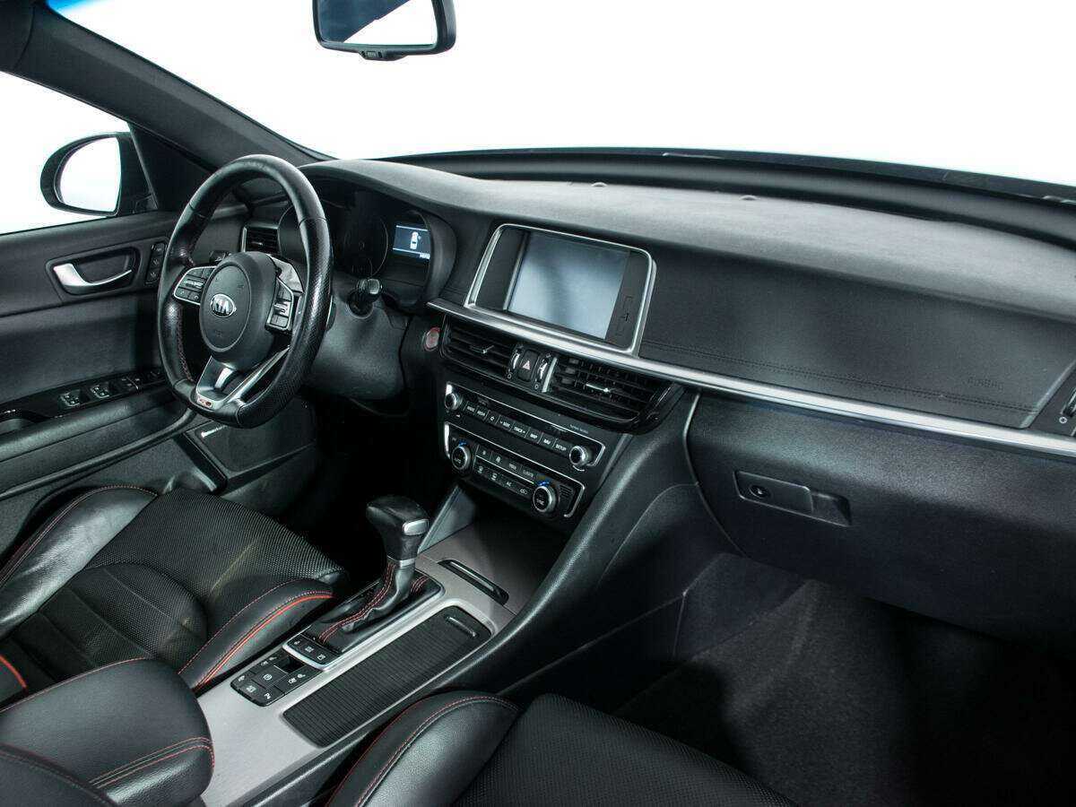 Kia Optima с пробегом — 2018 год. Фото: #6