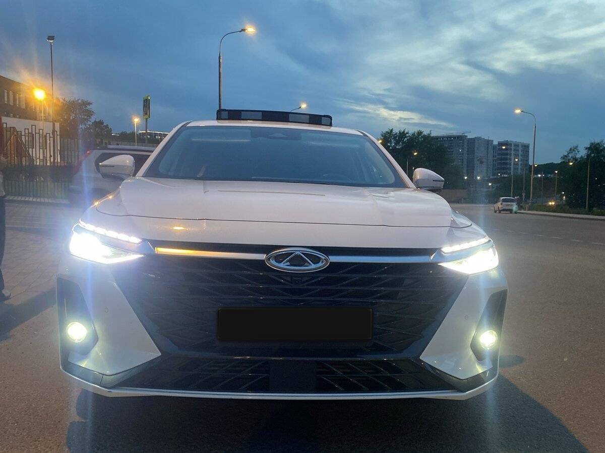 Chery Arrizo 8 с пробегом — 2023 год. Фото: #1