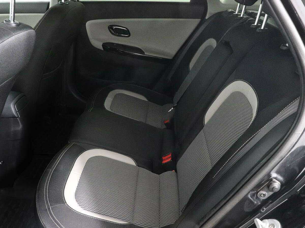 Kia Ceed с пробегом — 2017 год. Фото: #7