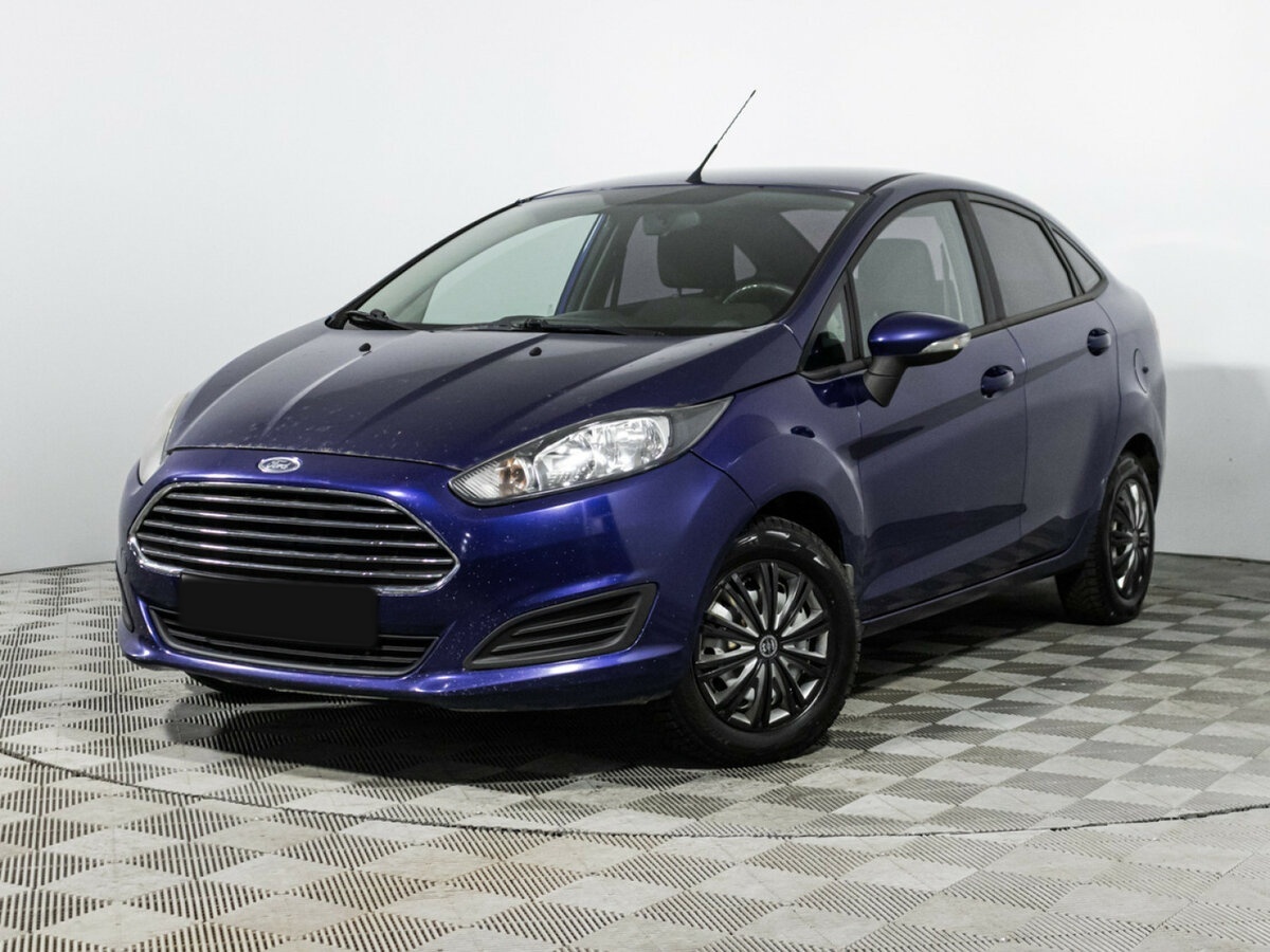 Ford Fiesta с пробегом — 2015 год. Фото: #0