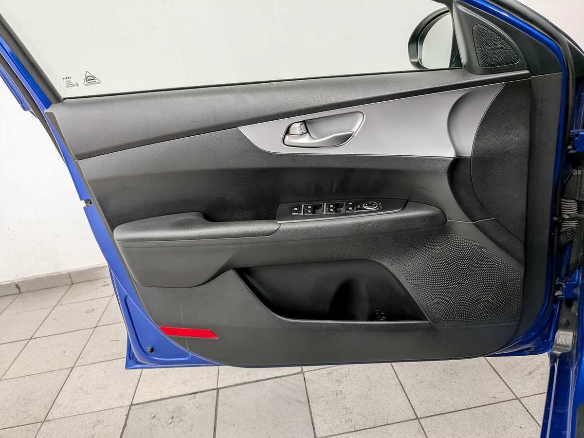 Kia Cerato с пробегом — 2022 год. Фото: #14