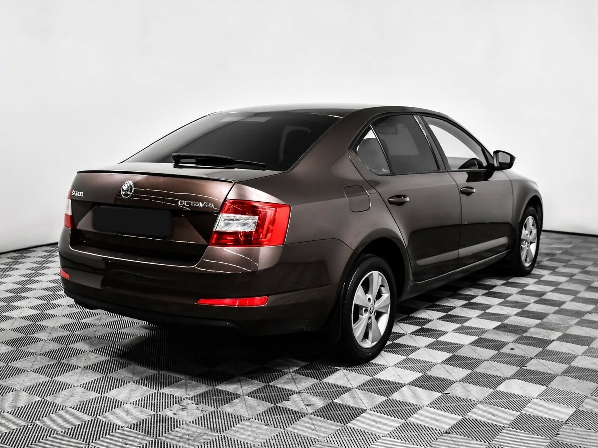 Skoda Octavia с пробегом — 2014 год. Фото: #4