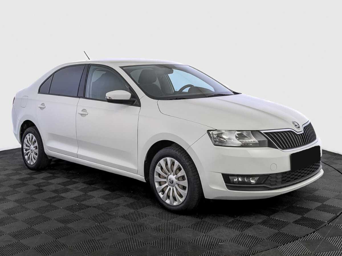 Skoda Rapid с пробегом — 2019 год. Фото: #2
